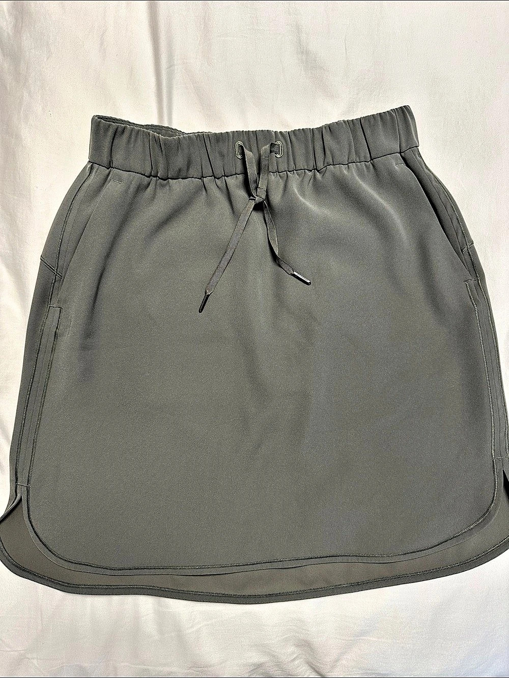 lululemon athletica Pace Rival Mid-Rise Skirt Gray Size 10